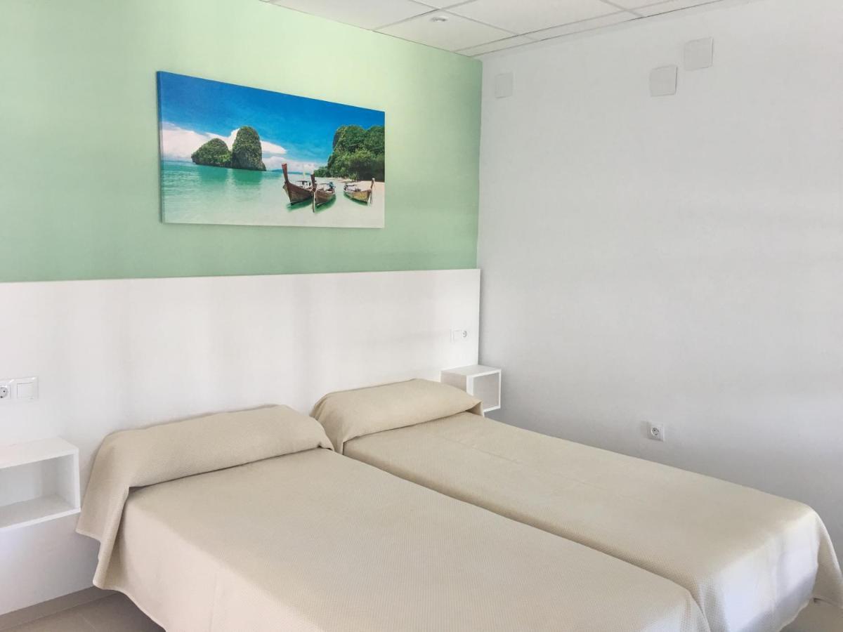 Apartamentos Carmen Teresa Торемолинос Екстериор снимка