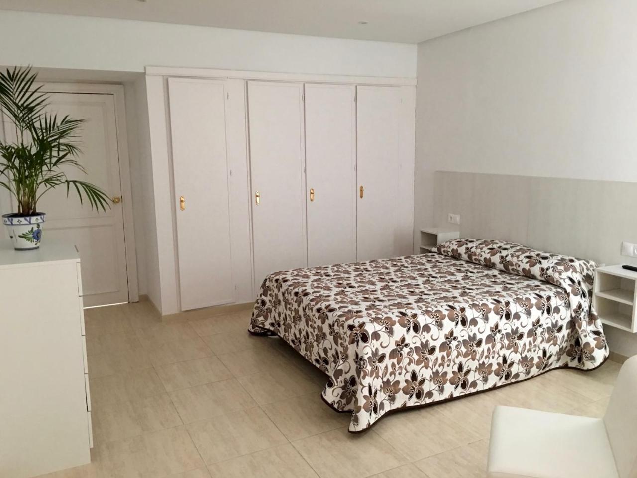 Apartamentos Carmen Teresa Торемолинос Екстериор снимка